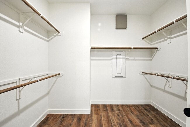 Building Photo - Elevated Living in Sundera at River Ranch | 4 Weeks Free