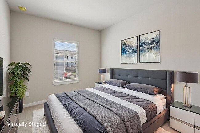 Building Photo - 567 Avisa Dr