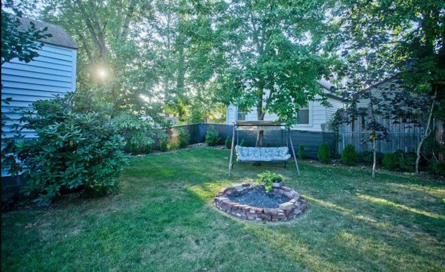 Building Photo - 52 Ludger Ave