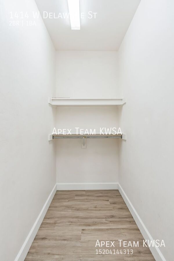 Building Photo - 1414 W Delaware St