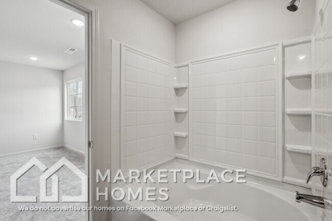 Building Photo - 3504 Marksbury Dr
