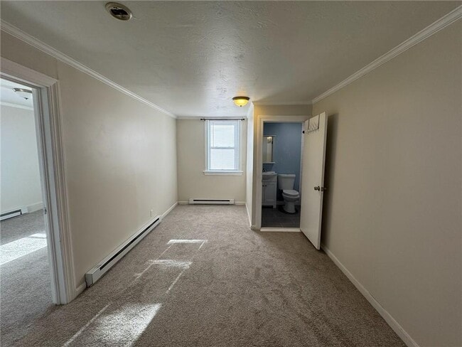 Building Photo - 33 Saint Elizabeth St