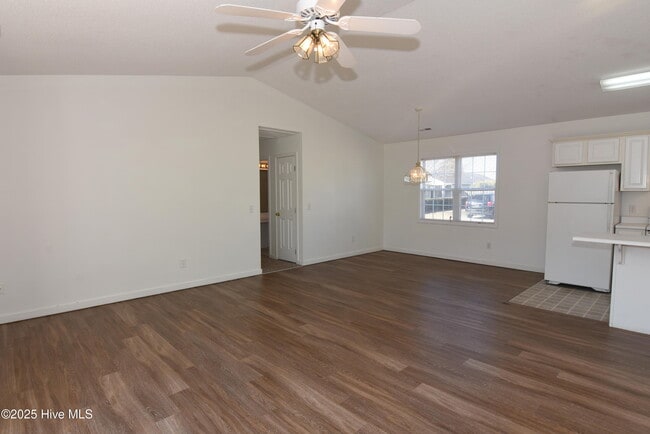 Building Photo - 309 Bridgeton Ct