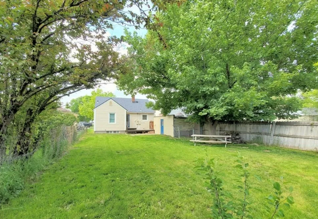 Building Photo - Adorable Centrally Located, Renovated Home...