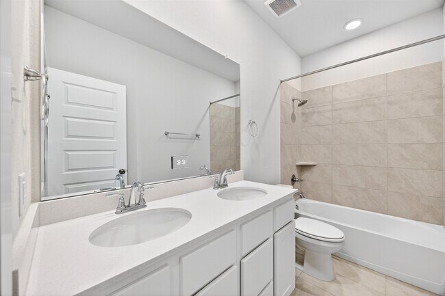 Building Photo - 21827 Blue Daisy Ct
