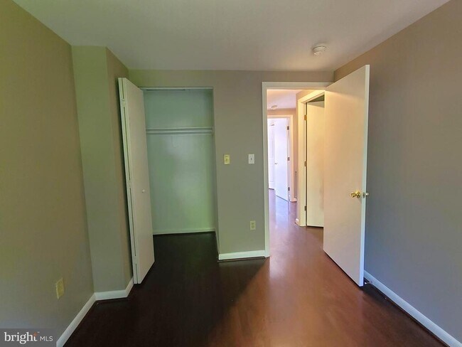 Building Photo - 8401 Pioneer Dr