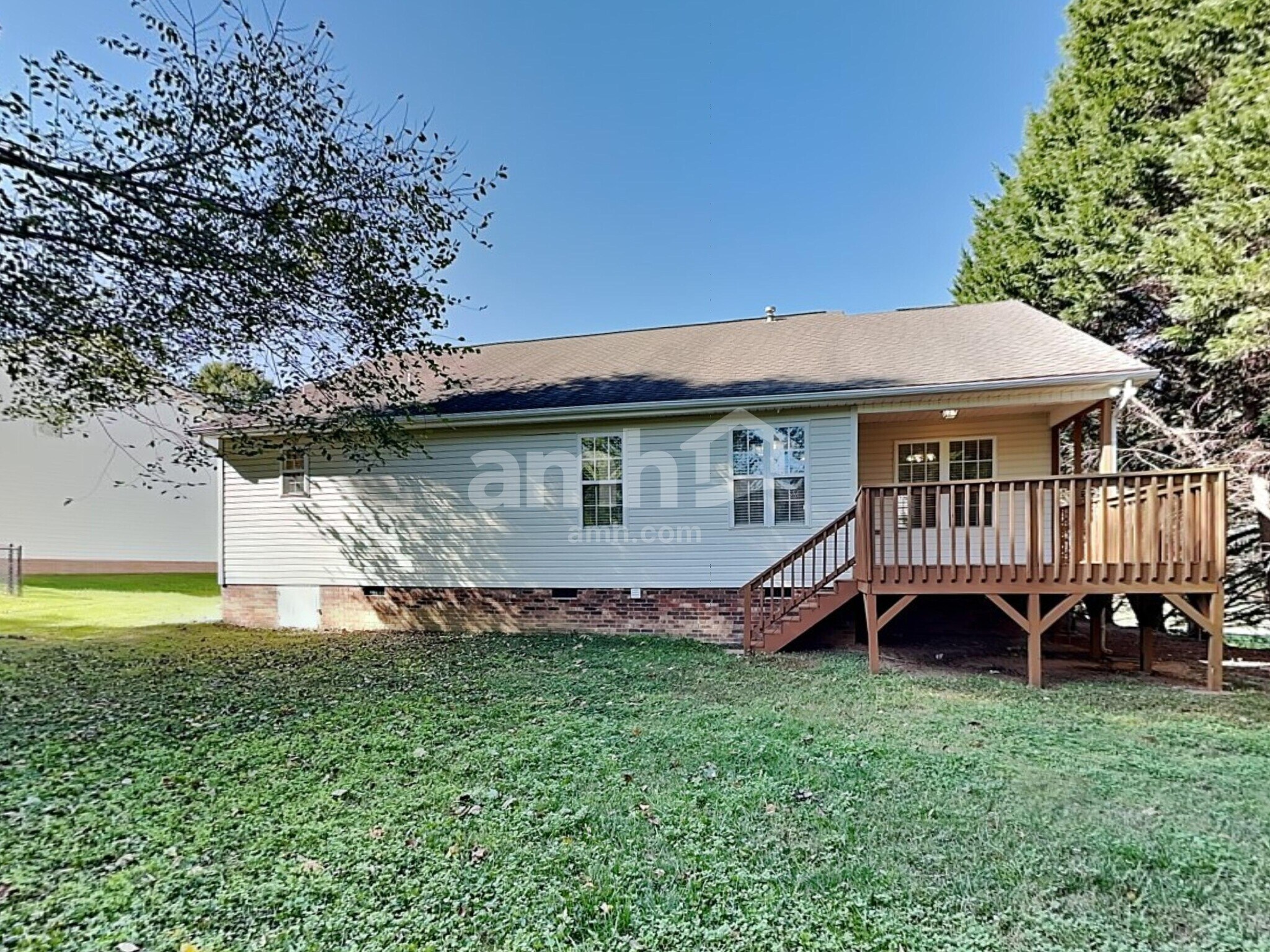 Building Photo - 166 Hunters Horn Ln