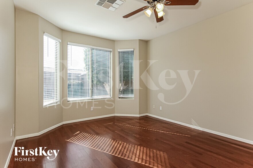 Building Photo - 14135 W Riviera Dr