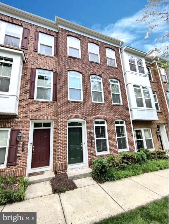 Building Photo - 9607 Stockwell Ln