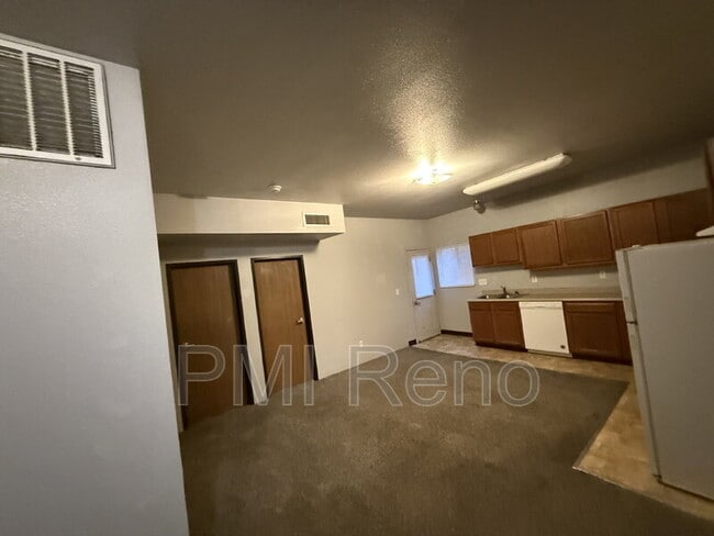 Building Photo - 1600 I St