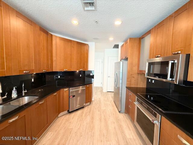 Building Photo - 1431 Riverplace Blvd