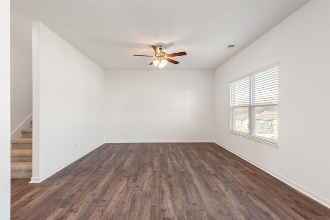 Building Photo - 133 Kaley Ln