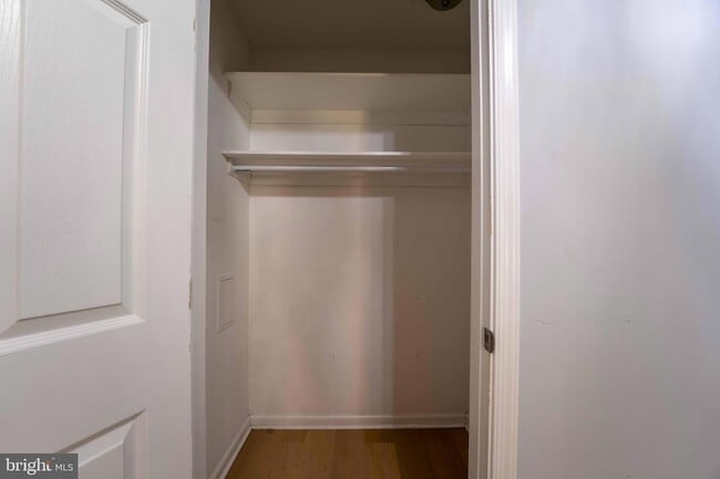 Building Photo - 18246 Fox Chase Cir