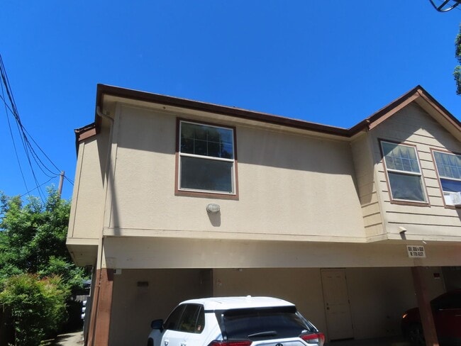 Primary Photo - 659w11th - FH