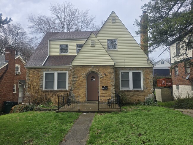 Building Photo - 4426 Schulte Dr