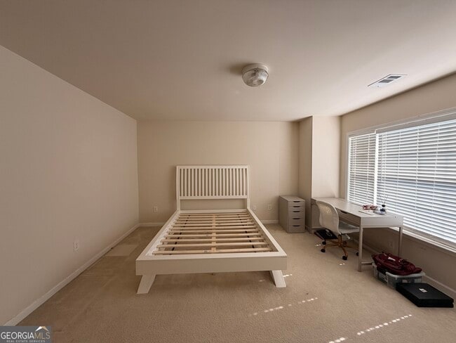 Building Photo - 6115 Deluna Way