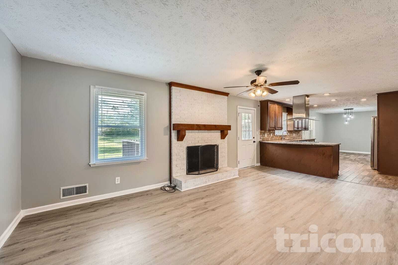 Building Photo - 105 Cook Ln