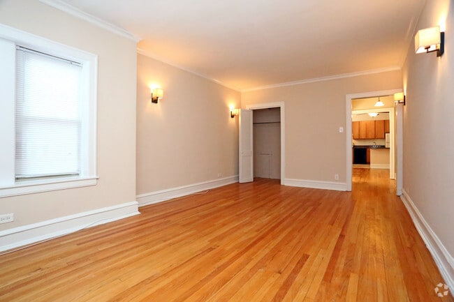 Living Area - Live in Oak Park