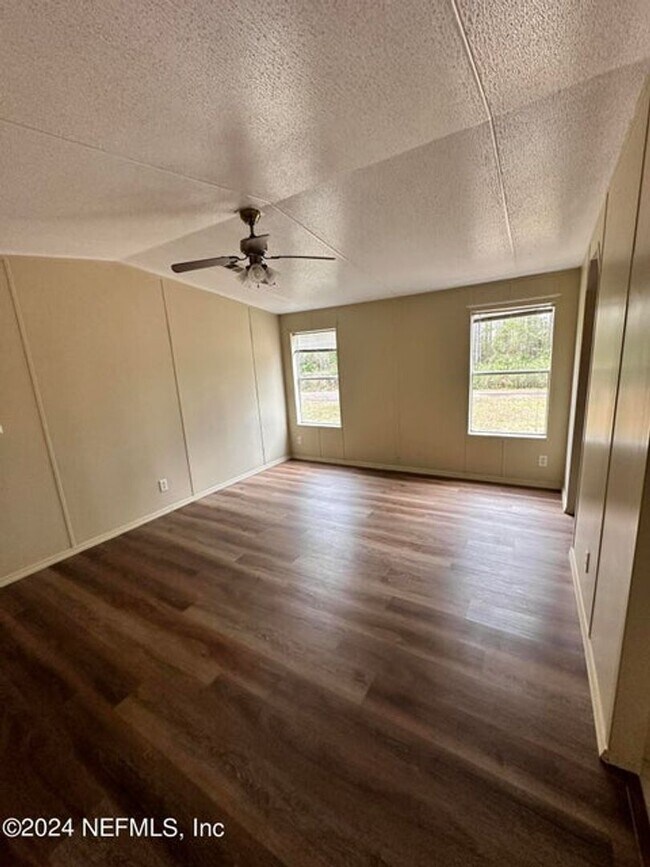 Building Photo - Welcome Home