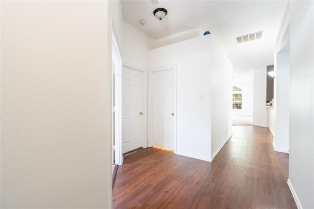 Building Photo - 904 Westminister Ave