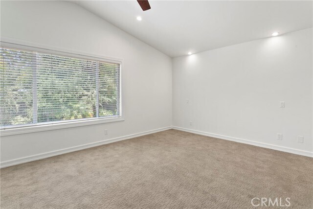 Building Photo - 28501 El Sur