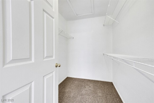 Building Photo - 2607 Peat Moss Ave