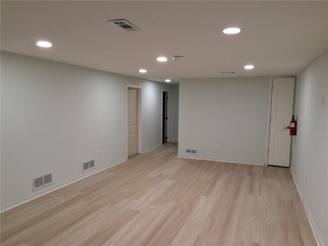 Building Photo - 7632 Scott Ave N