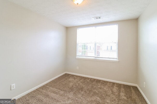 Building Photo - 1114 Dunaway Dr