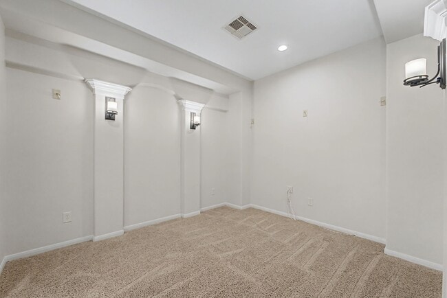 Building Photo - 27363 Pendleton Trace Dr