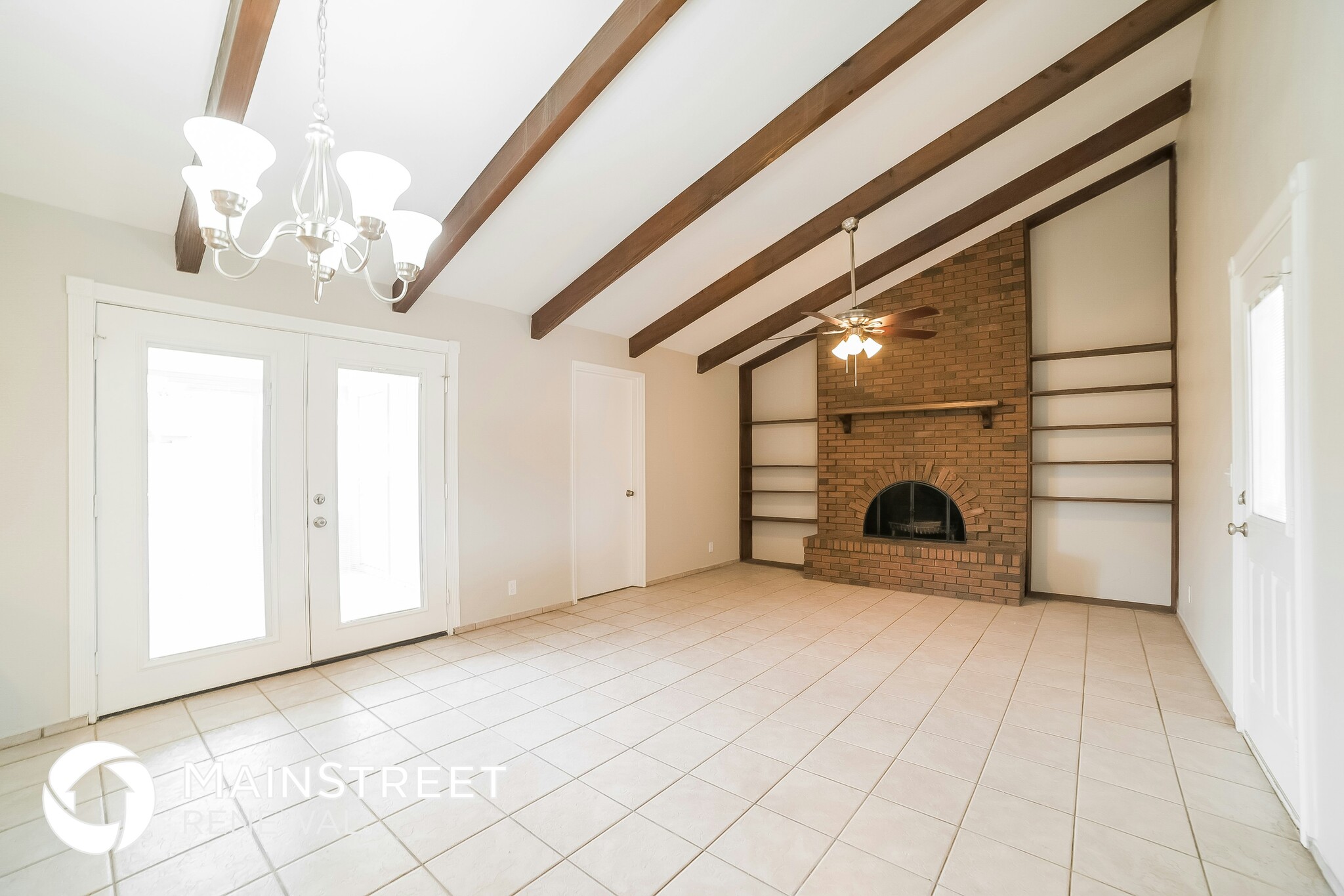 Building Photo - 2449 E Jerome Ave