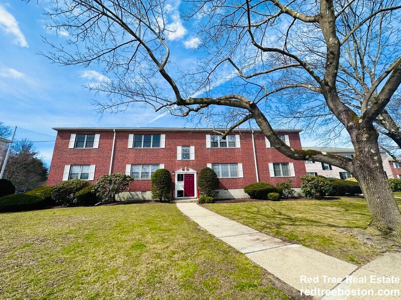 Building Photo - 162 Lake Shore Rd