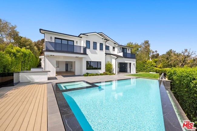 Building Photo - 1744 Correa Way