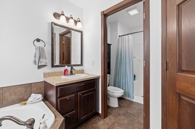 Building Photo - 8017 Brooks Lp