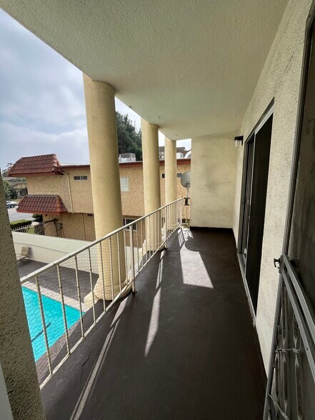 Building Photo - 1417 S Atlantic Blvd