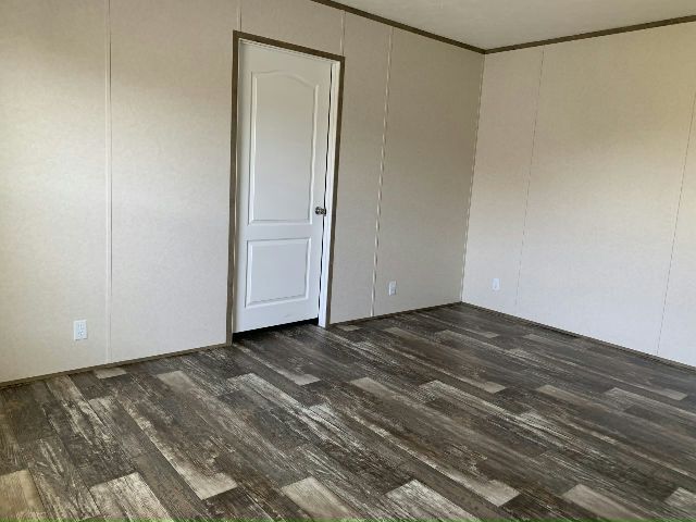 Building Photo - New & Ready for You! $299 First month's rent!