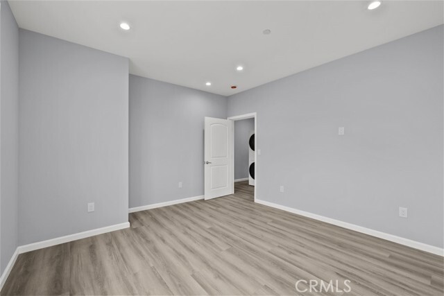Building Photo - 15834 Eccles St