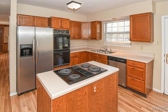 Building Photo - 612 Log Hill Ct