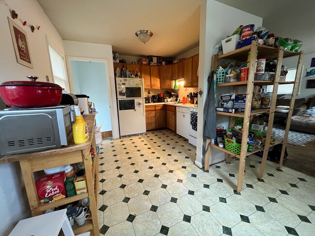 kitchen - 8711 36th Ave