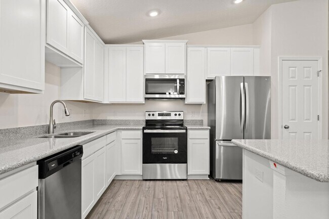 Building Photo - 794 Riverwalk Cir