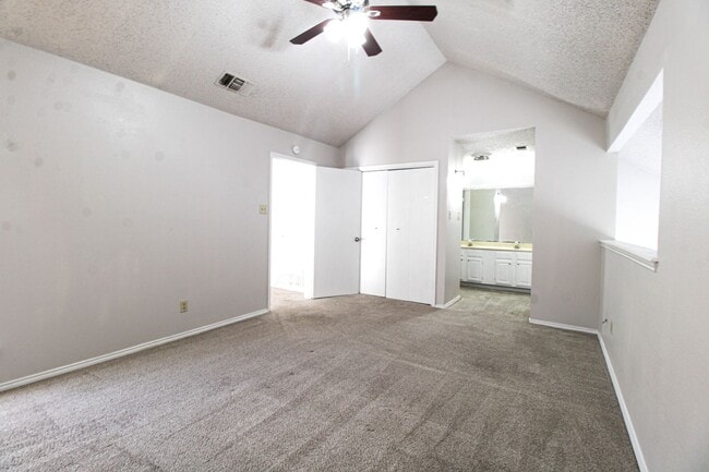 Building Photo - *****PRICE REDUCTION*****