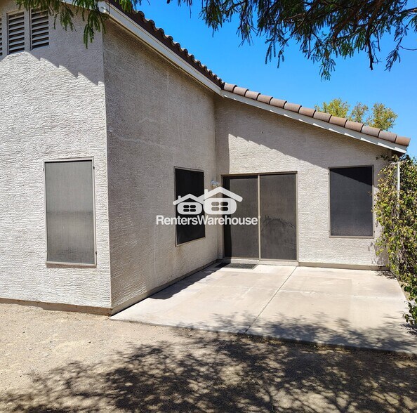 Building Photo - 10459 E Arcadia Ave