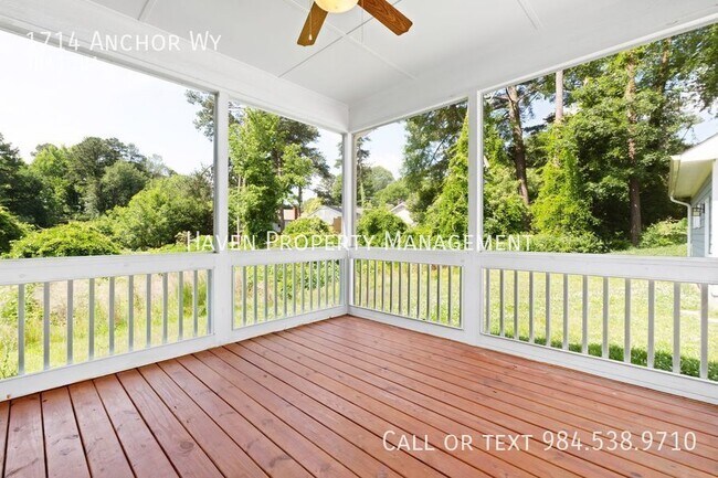 Building Photo - 1714 Anchor Wy