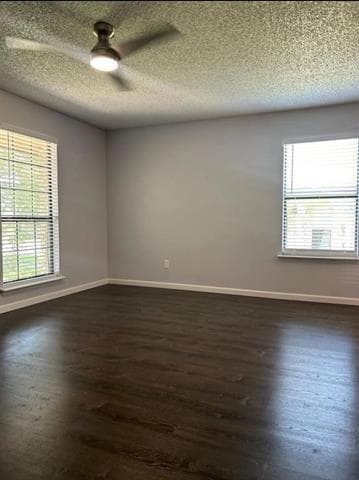 Building Photo - 1724 Jenkins Ln