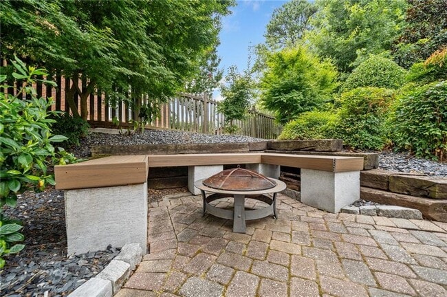 Building Photo - 12510 Preserve Ln