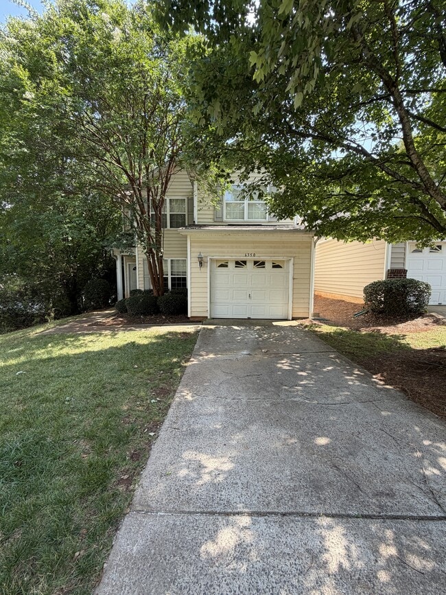 Building Photo - 6350 Morningview Ct