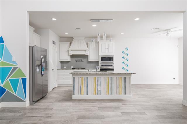 Building Photo - 10845 Brownwood Pl