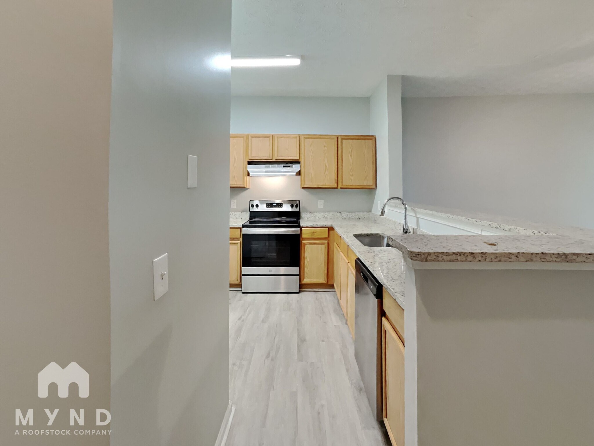 Building Photo - 6097 Camden Forrest Dr