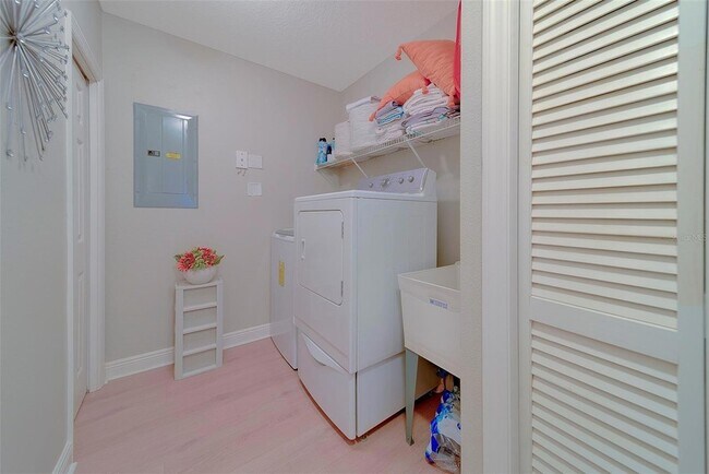 Building Photo - 17735 Gulf Blvd