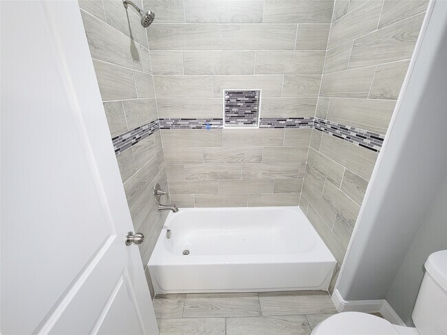 Building Photo - 4514 Maggie St