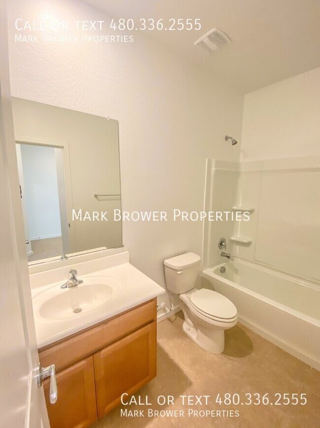 Building Photo - 6980 E Gamebird Way
